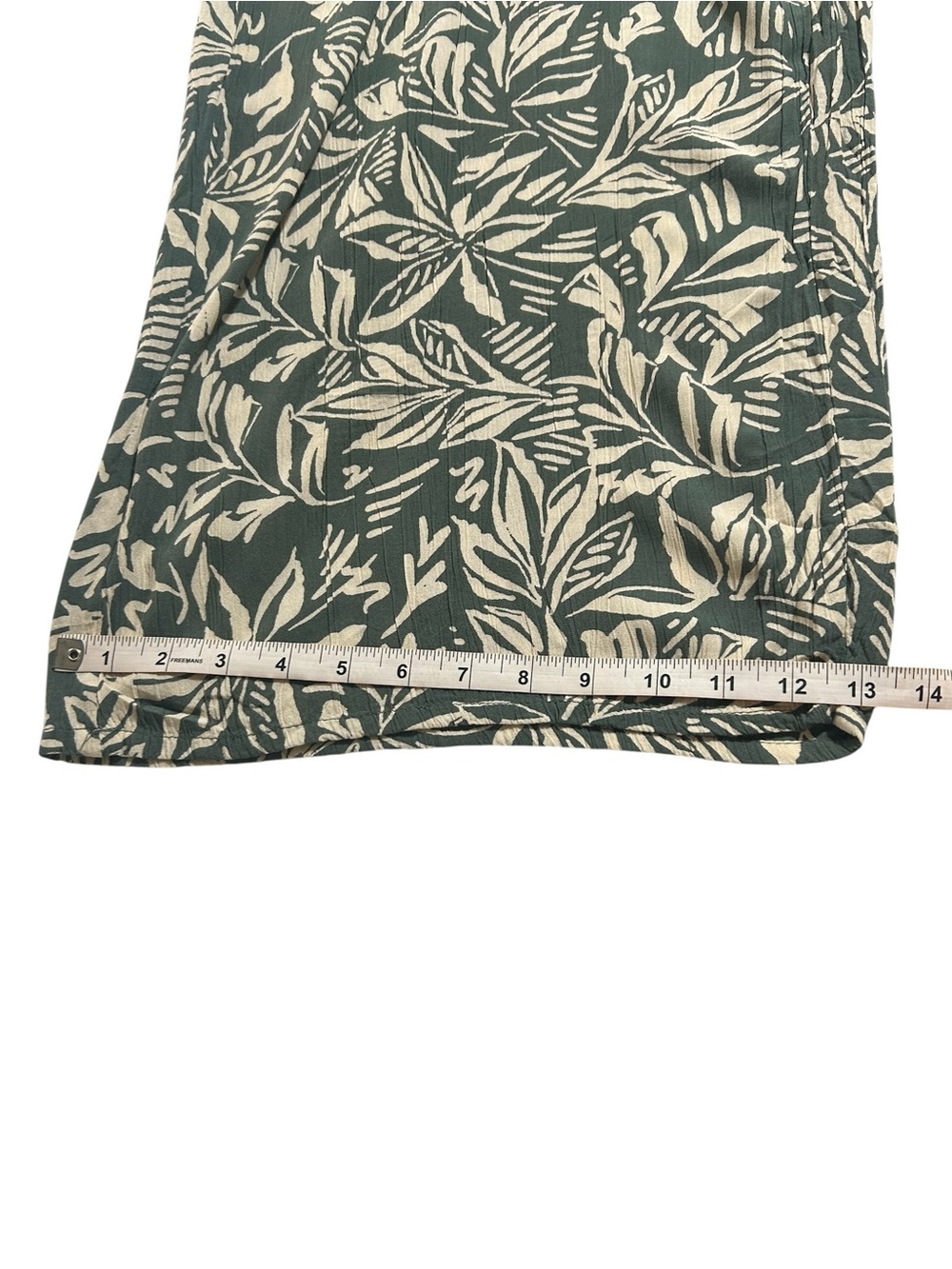 Angie Tropical Leaf Print Wide Leg Jumpsuit Green Cream Size M Boho Resort - Picture 8 of 9